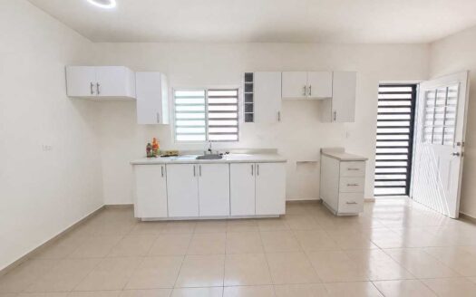 Casa renta Cumbres Elite Equipada